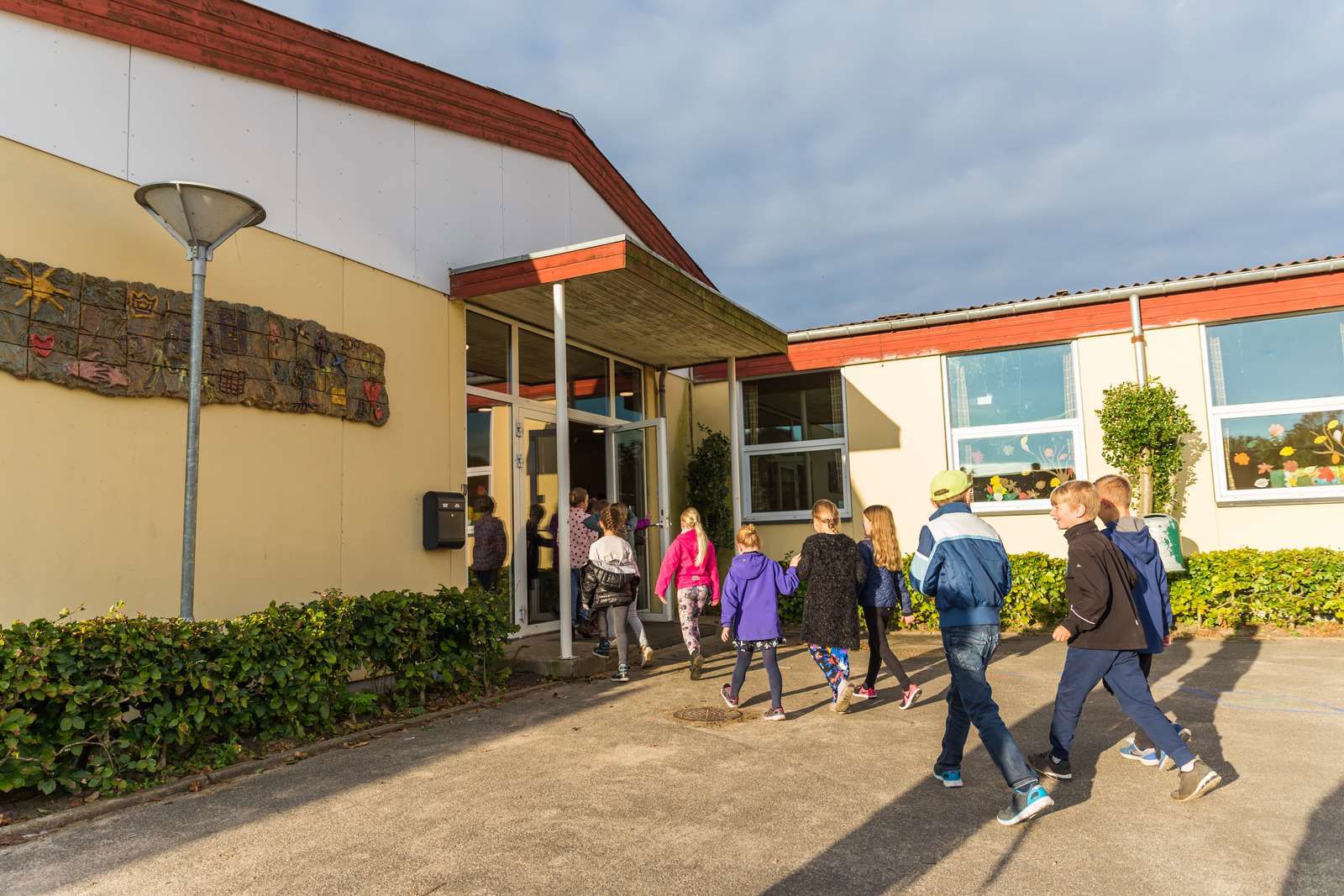 Liv I by, skole og lokalsamfund børn går ind i skole