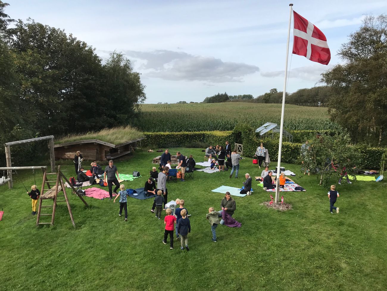 Klassekammerater Og Familier I Haven