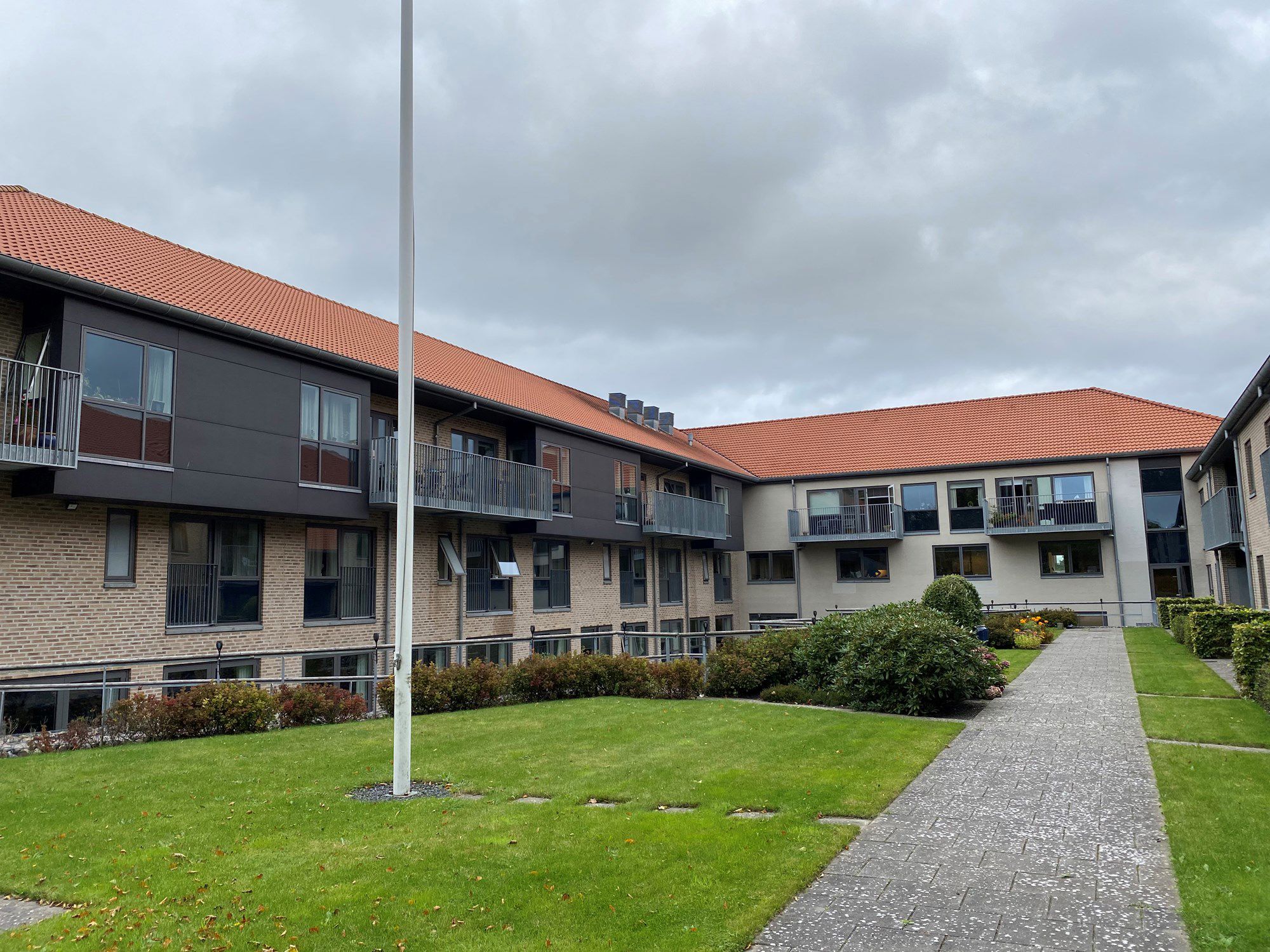 Pandrup Plejecenter udefra anden vinkel