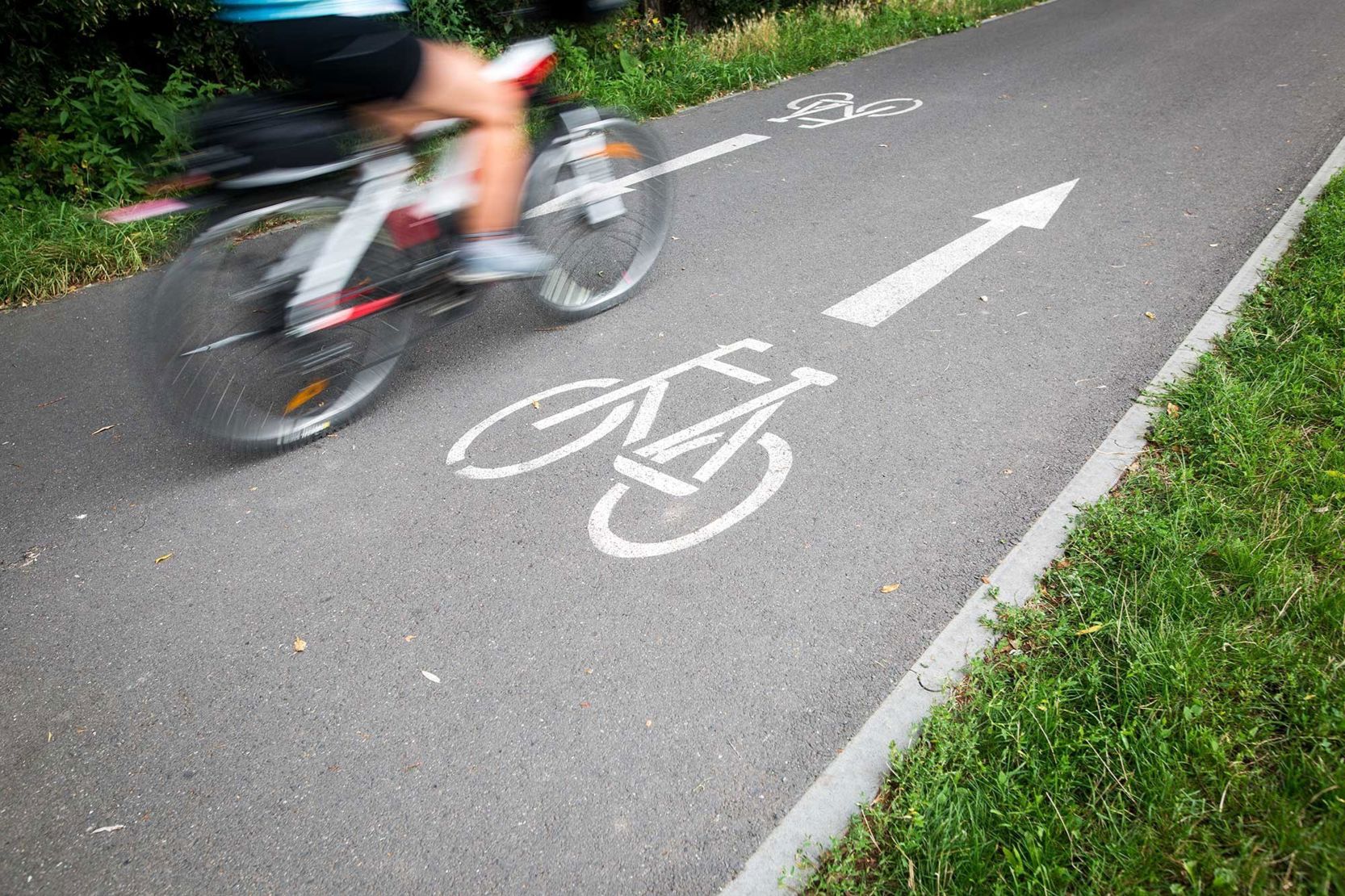 cykel på cykelsti