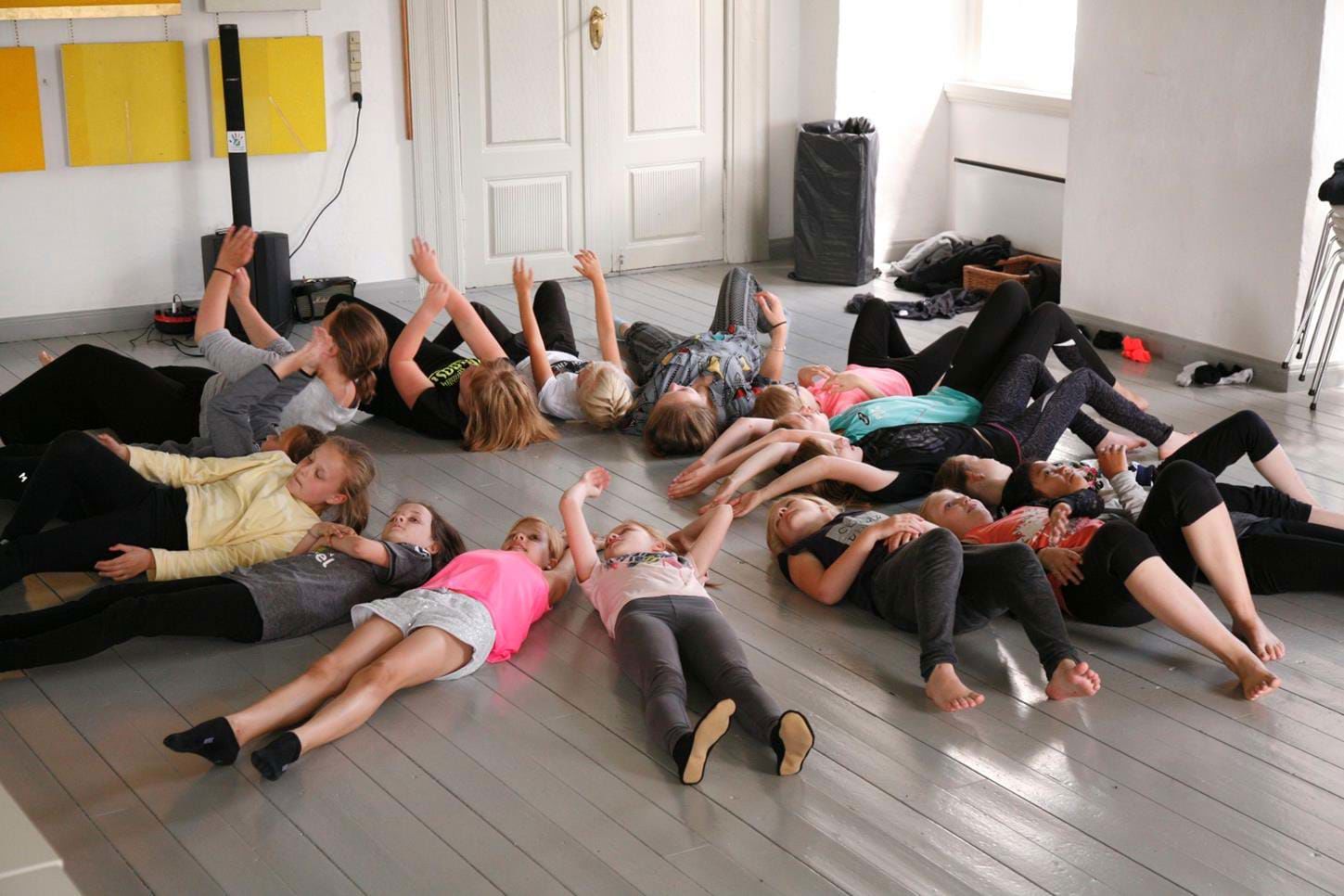 Sommerkunstskole gymnastik