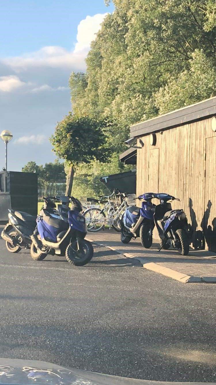 knallerter parkeret