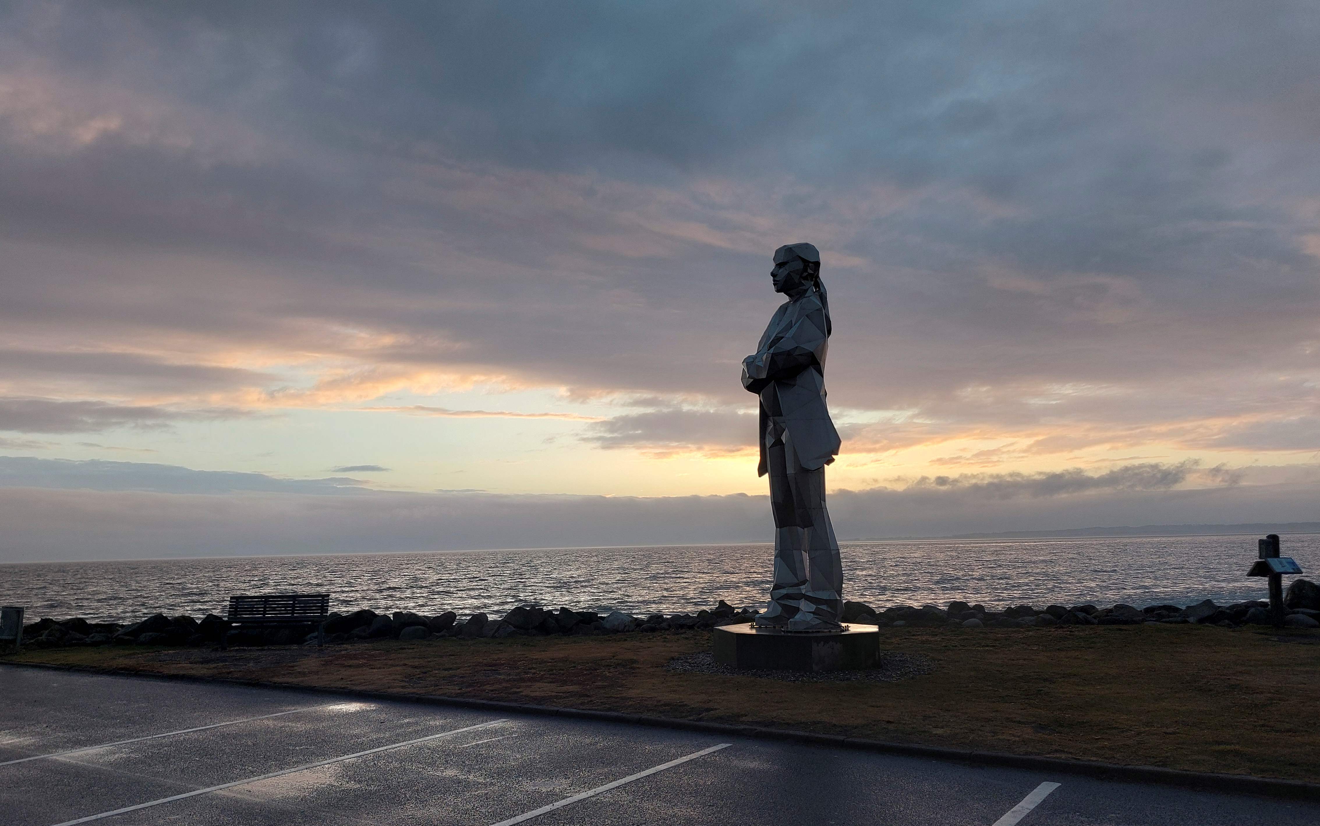 Billede af statuen Tabita